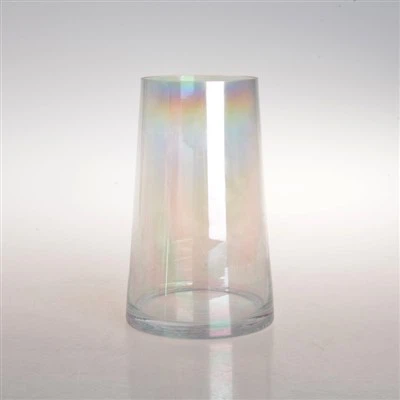 Vase i krystallklart glass